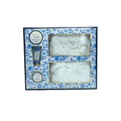 Luxury Spa Collection 3pc. Coconut Vanilla w/Bathrobe Spa Living