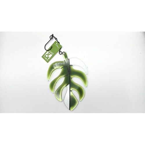 Wall Décor Stained Glass Leaf 5.63 x 7.75